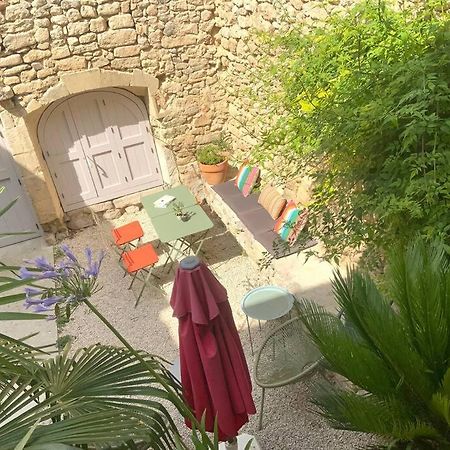 Le Clos Du Rempart - 2 A 4 Pers. Saint-Restitut Luaran gambar