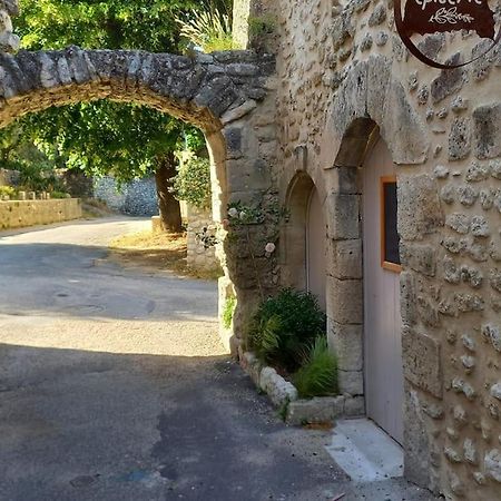 Le Clos Du Rempart - 2 A 4 Pers. Saint-Restitut Luaran gambar