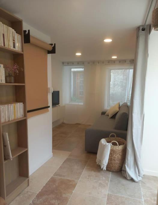 Le Clos Du Rempart - 2 A 4 Pers. Saint-Restitut Luaran gambar